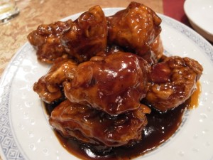 骨付き黒酢酢豚|聚寳園
