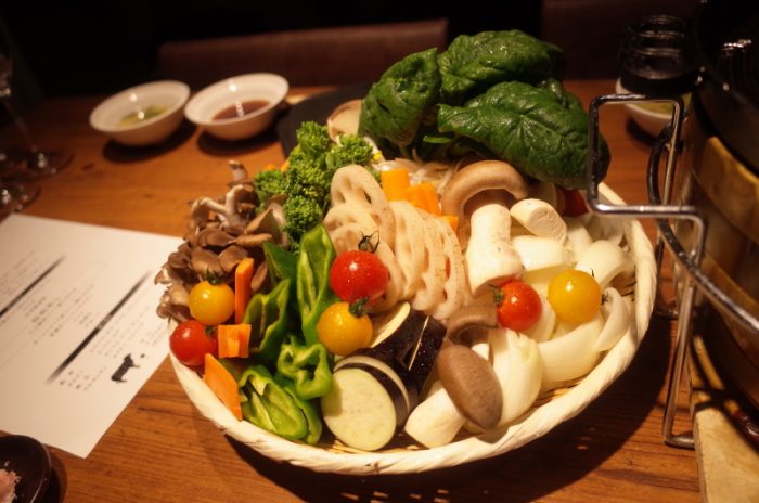 目の前で羊を裁いてくれる本格店!
