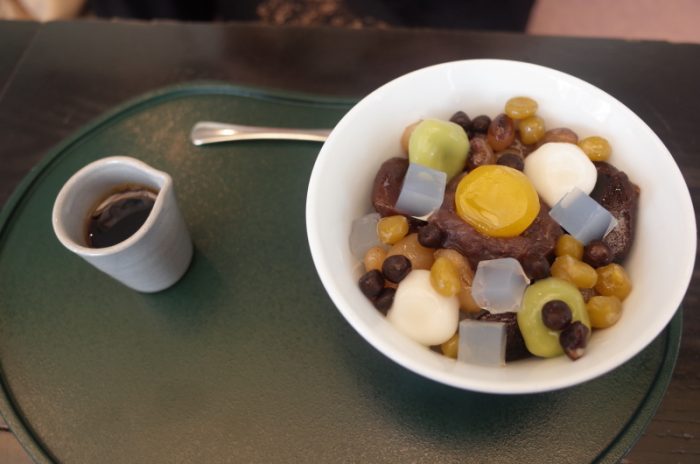 イートインでのあんみつの味は別格!