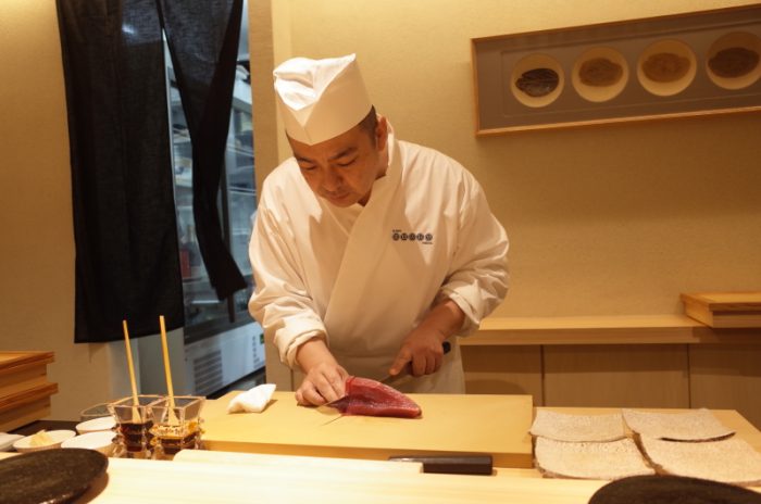 シャリとネタの温度を表示する初の寿司屋