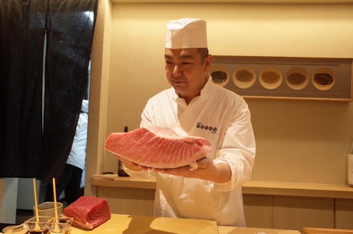 シャリとネタの温度を表示する初の寿司屋
