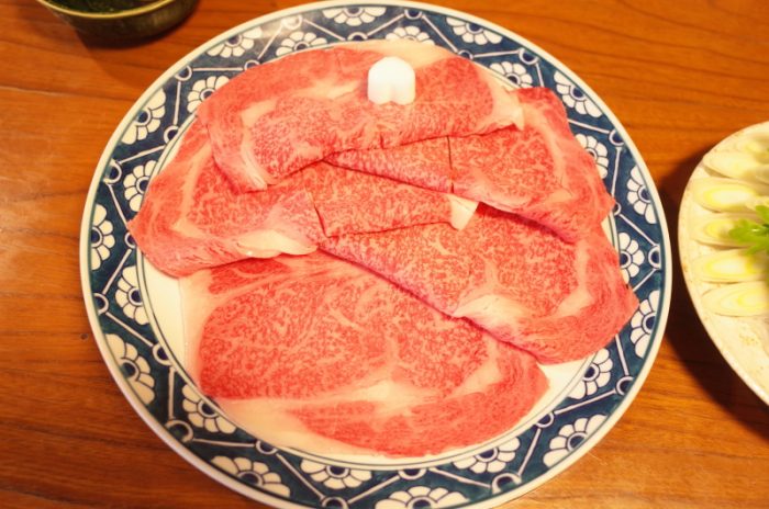 浅草3大すき焼きのひとつ。牛へのこだわりが半端ない!