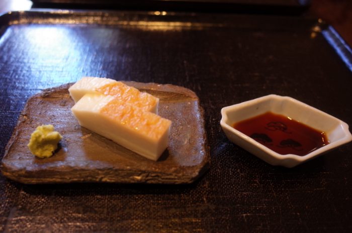 焼酎の蕎麦湯割りで板わさをいただく粋