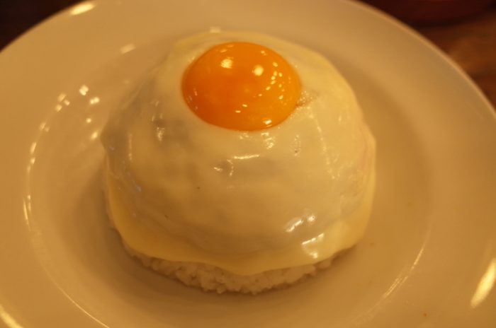 チーズキーマカレーの元祖は見た目も凄い!