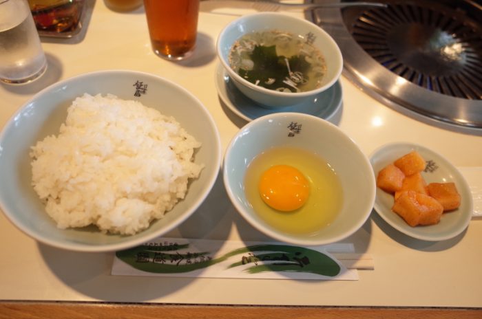 冷麺の元祖の店は焼肉から食らうべし
