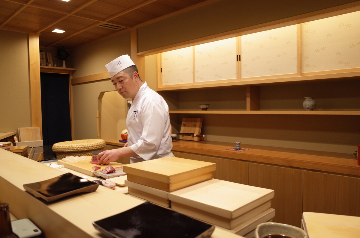 前編:僕的には今東京で一番の仕事がある寿司屋さん